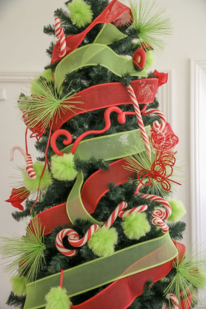 Best Grinch Christmas Tree Ideas for a Fun Holiday Look 3 Creative Ribbon and Garland Ideas for Grinch Trees